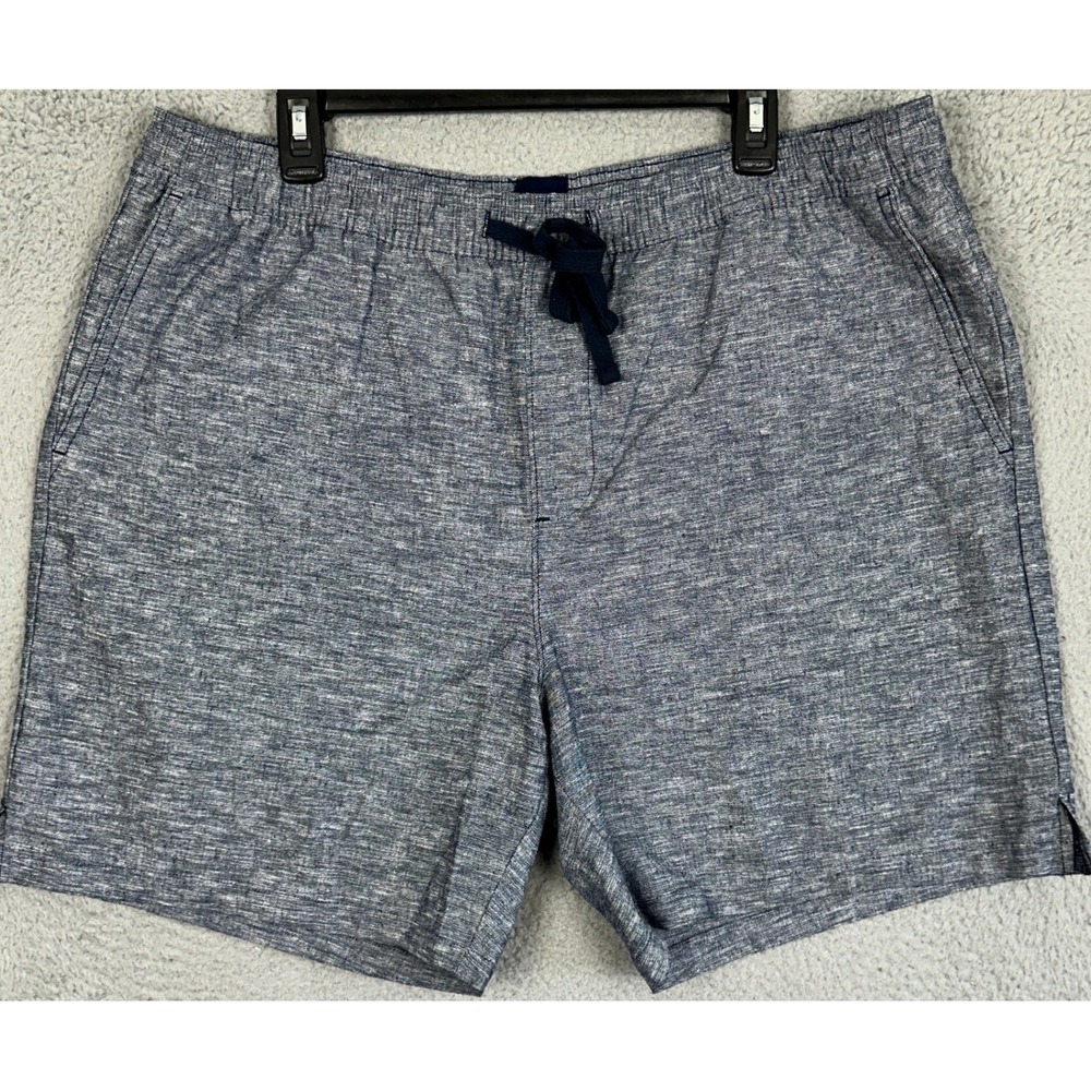GAP Men's Heathered Light Blue Flat-Front Shorts with Navy Drawstring